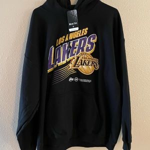 Young and reckless lakers hoodie Xl